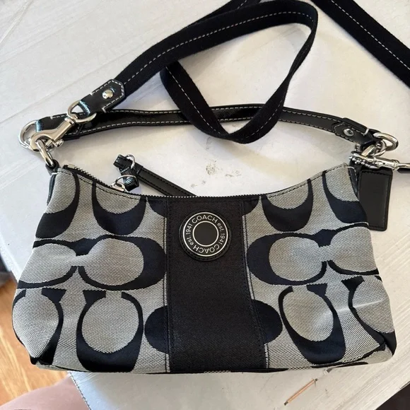 Vintage Coach Black and Gray Shoulder Bag - Picture 1 of 11